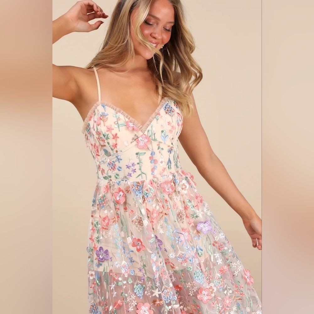 Lulus Mahryn Beige 3D Floral Embroidered Midi Bodysuit Dress XL Wedding Party - Picture 4 of 12
